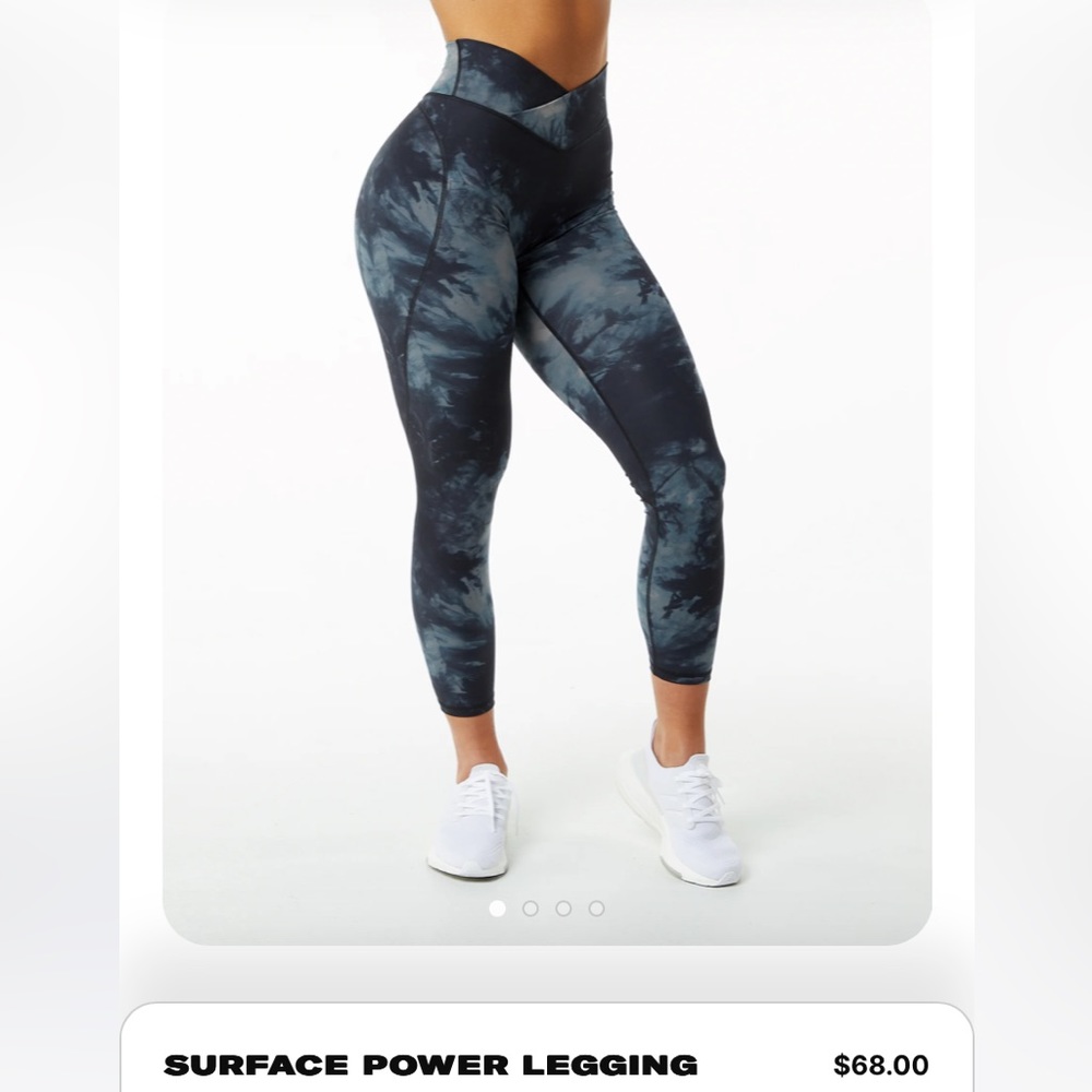 Alphalete Surface Power Leggings